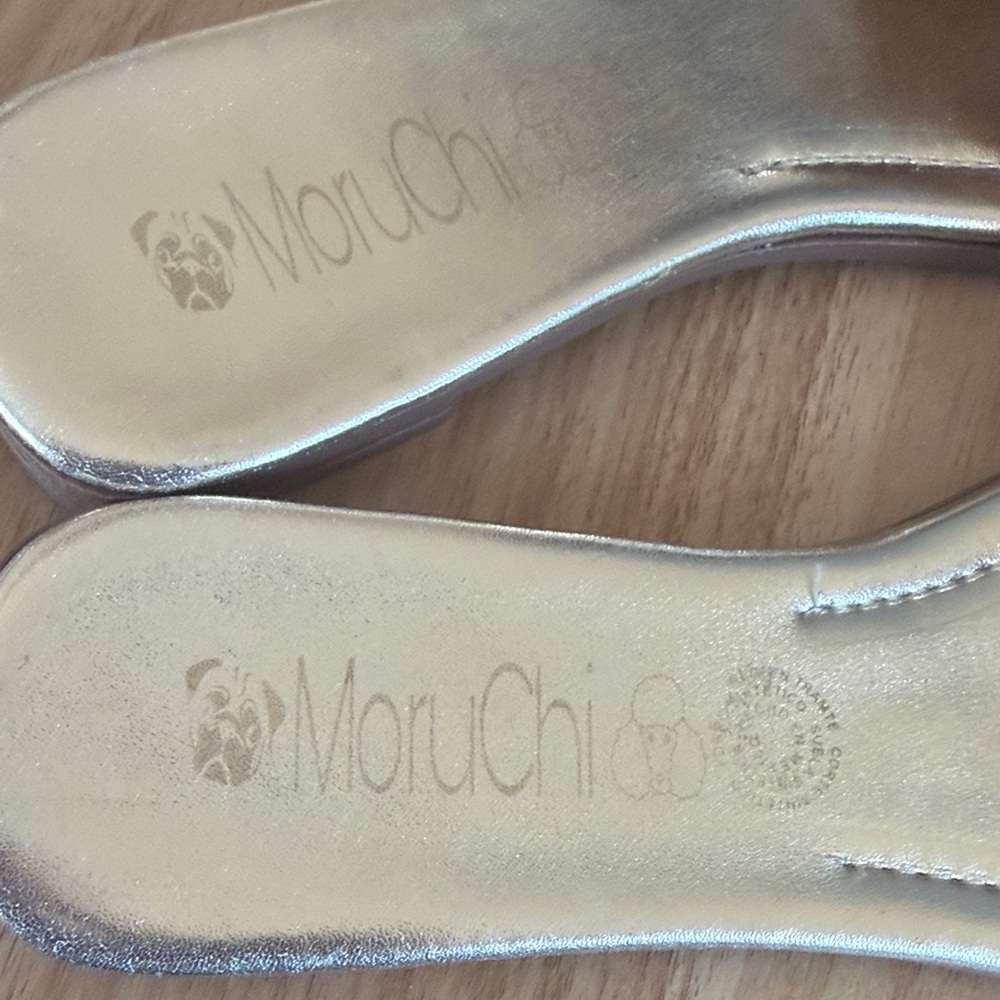 Metallic Gold Slide Sandals with Rose Gold Hardware | NWOT | Sz 8-8.5 - Picture 7 of 9